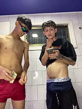 LatinBoysxxx online show from 01-17-25, 09:17