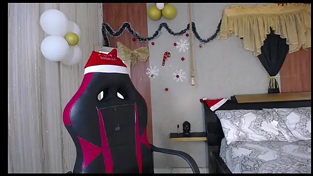 hera divine online show from 12-19-25, 08:55