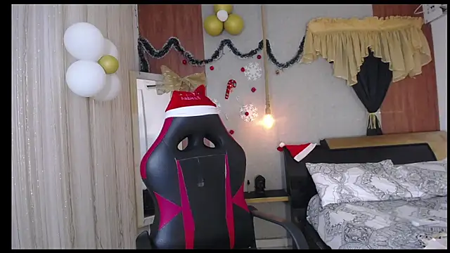 hera divine online show from 12-20-25, 06:22