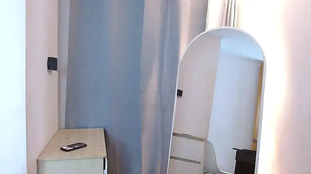 Snapshot of sophii12-12 chatting on 02-27-26, 11:37 sophii12-12 online show from 02-27-26, 11:37