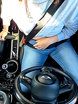 thatonespicychick online show from 11-04-25, 03:49