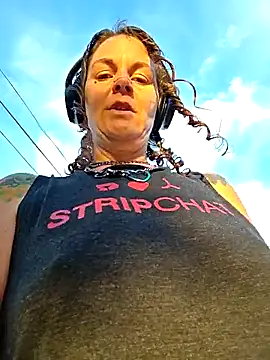 thatonespicychick online show from 09-20-25, 01:16