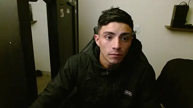 kv   xxx  online show from 02-08-26, 02:42