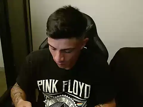 kv   xxx  online show from 10-28-25, 12:22