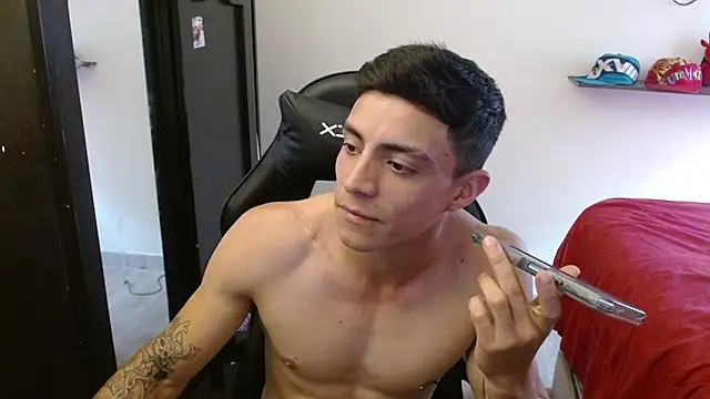 kv   xxx  online show from 11-13-25, 03:49