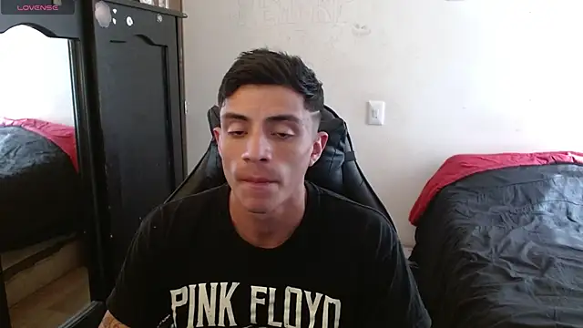 kv   xxx  online show from 09-11-25, 07:36