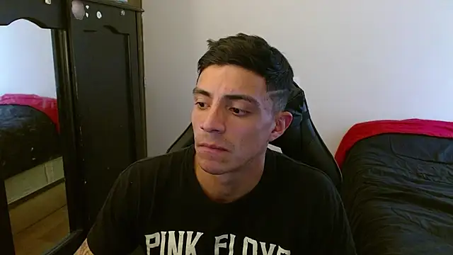 kv   xxx  online show from 10-08-25, 07:47