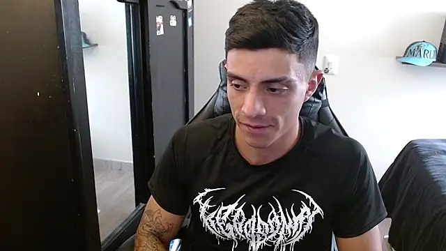 kv   xxx  online show from 02-04-26, 08:37