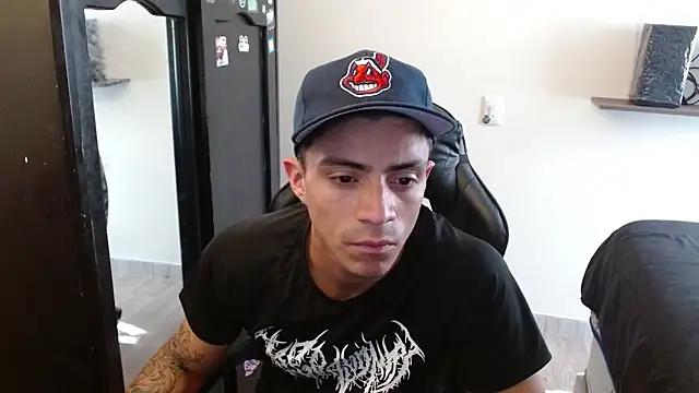 kv   xxx  online show from 02-21-26, 07:49