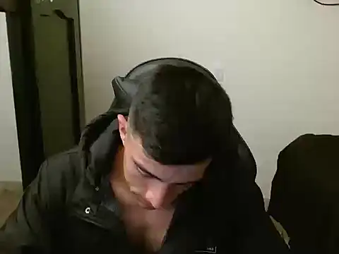 kv   xxx  online show from 10-29-25, 04:11