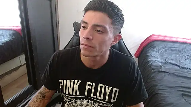 kv   xxx  online show from 09-19-25, 08:24