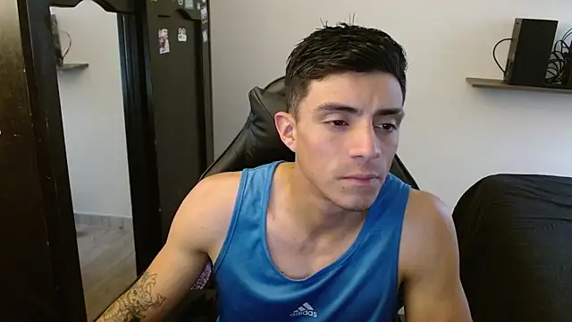 kv   xxx  online show from 02-17-26, 03:42