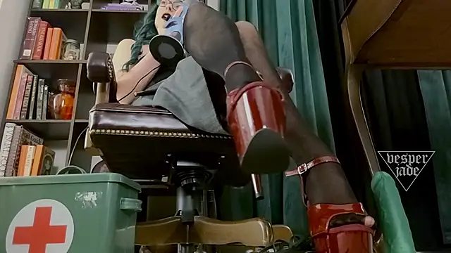 vesperjadex online show from 02-17-25, 05:36