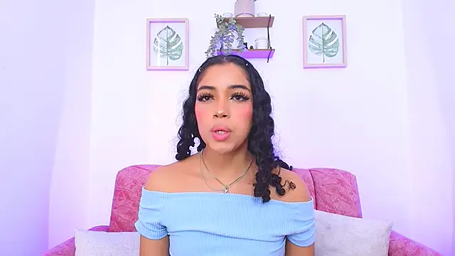 Sara Jhonson online show from 02-07-25, 10:19