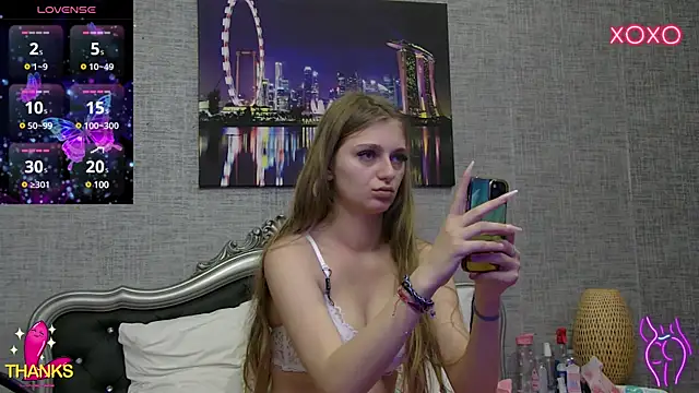 Snapshot of AdissonLane chatting on 03-02-25, 06:48 AdissonLane online show from 03-02-25, 06:48