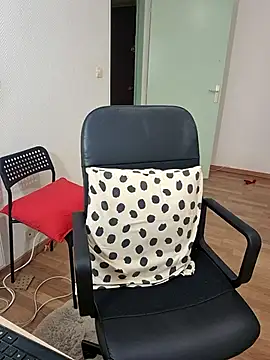 JennyCoquine online show from 06-27-26, 08:31