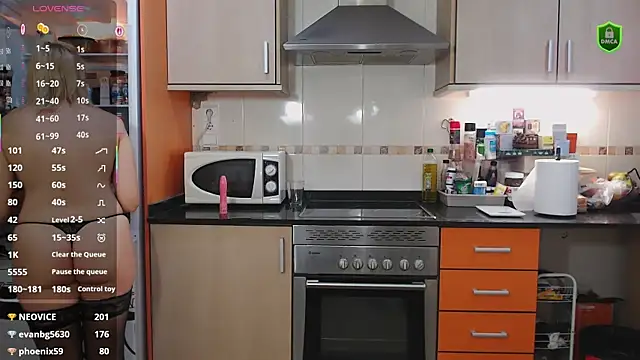 JennyCoquine online show from 10-26-25, 10:10