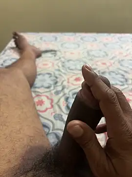 Snapshot of cum4mheaven chatting on 10-16-25, 03:59 cum4mheaven online show from 10-16-25, 03:59