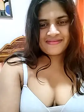 Snapshot of chanu174174 chatting on 01-18-26, 04:27 chanu174174 online show from 01-18-26, 04:27