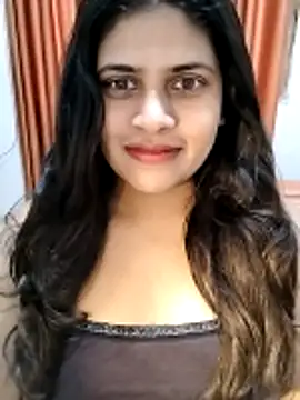 Snapshot of chanu174174 chatting on 06-12-26, 04:10 chanu174174 online show from 06-12-26, 04:10