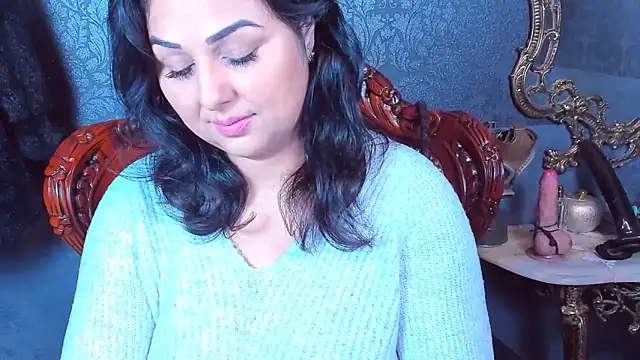 SelenaNoctis online show from 11-05-25, 07:44