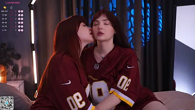 Wild Wonders online show from 11-23-25, 03:11