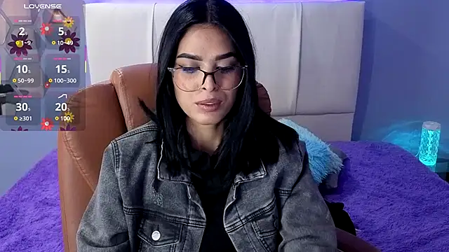 AlessiaVal  online show from 09-13-25, 03:45