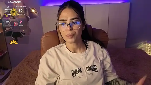 AlessiaVal  online show from 09-25-25, 09:21