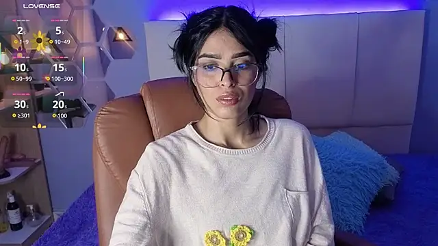 AlessiaVal  online show from 09-15-25, 01:44