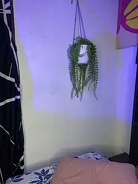 Snapshot of abbyyoungs chatting on 12-17-24, 04:01 abbyyoungs online show from 12-17-24, 04:01