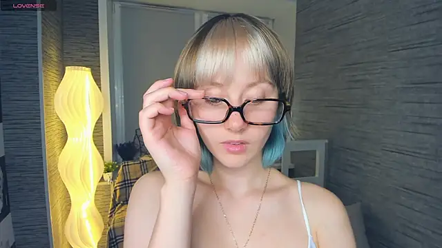 EthalBuffkin online show from 07-10-26, 07:14