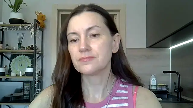 Snapshot of jainesummer chatting on 02-04-25, 10:21 jainesummer online show from 02-04-25, 10:21