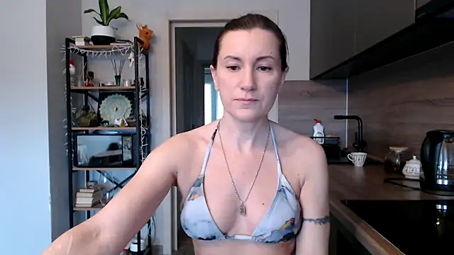 Snapshot of jainesummer chatting on 03-12-25, 08:30 jainesummer online show from 03-12-25, 08:30
