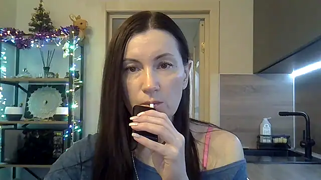 Snapshot of jainesummer chatting on 01-24-25, 06:57 jainesummer online show from 01-24-25, 06:57