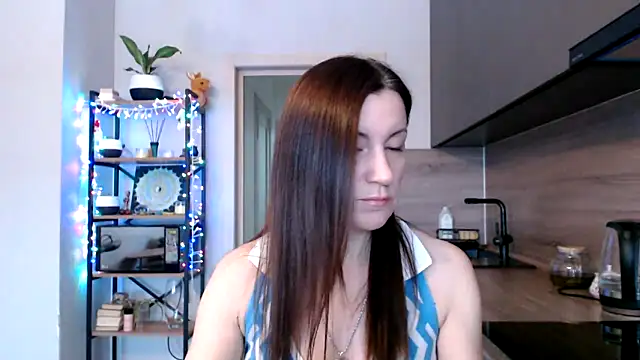 Snapshot of jainesummer chatting on 02-18-25, 07:32 jainesummer online show from 02-18-25, 07:32