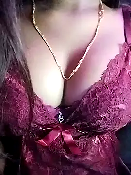 Snapshot of Esha_Babyy chatting on 01-04-25, 02:56 Esha Babyy online show from 01-04-25, 02:56
