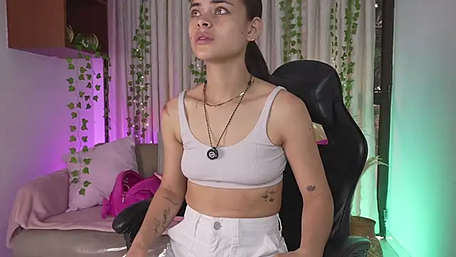 HannaRhodes online show from 12-02-25, 02:08