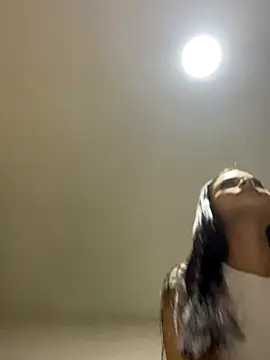 HannaRhodes online show from 10-05-25, 03:52