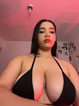 MadelineBenet online show from 07-10-26, 03:39