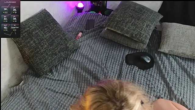 Snapshot of Simona_06_ chatting on 01-30-25, 10:30 Simona 06 online show from 01-30-25, 10:30