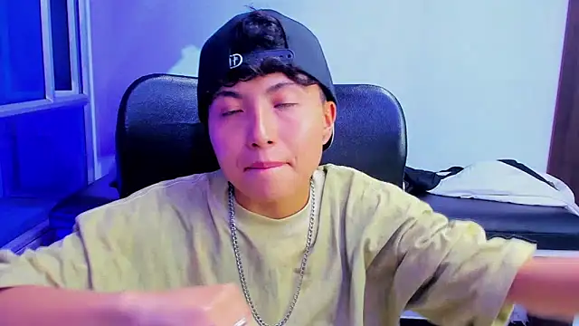 Im Mathias online show from 01-07-26, 03:44