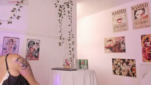 Luna-Chann online show from 09-22-25, 09:10