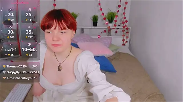 DreamyLuna online show from 03-08-25, 03:06