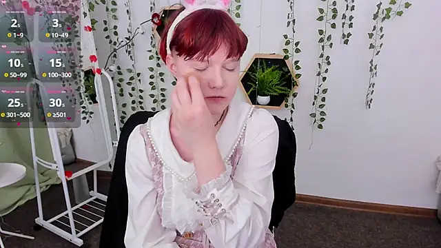 DreamyLuna online show from 03-16-25, 12:45