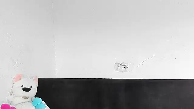 salome daniel online show from 06-17-26, 05:12
