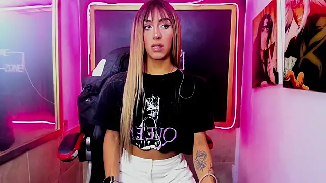 Snapshot of Isabella_stanford2 chatting on 11-13-25, 12:31 Isabella stanford2 online show from 11-13-25, 12:31