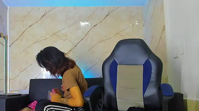 Snapshot of Isabella_stanford2 chatting on 11-16-25, 12:43 Isabella stanford2 online show from 11-16-25, 12:43