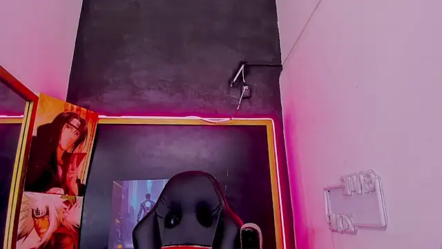 Snapshot of Isabella_stanford2 chatting on 02-05-26, 01:18 Isabella stanford2 online show from 02-05-26, 01:18