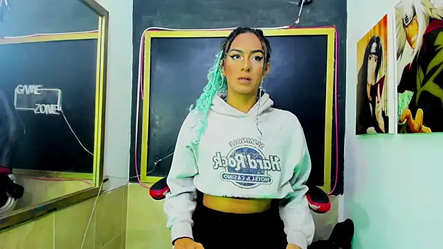 Snapshot of Isabella_stanford2 chatting on 11-19-25, 12:38 Isabella stanford2 online show from 11-19-25, 12:38