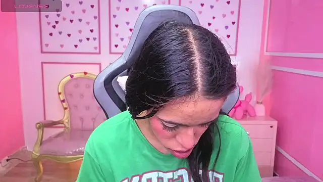 stephania t online show from 12-21-25, 12:29